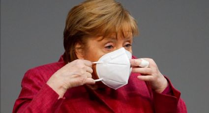 En un voto de confianza, Ángela Merkel recibió la primera dosis de la vacuna de AstraZeneca