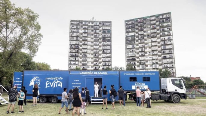Continúa el recorrido de los camiones sanitarios del Movimiento Evita