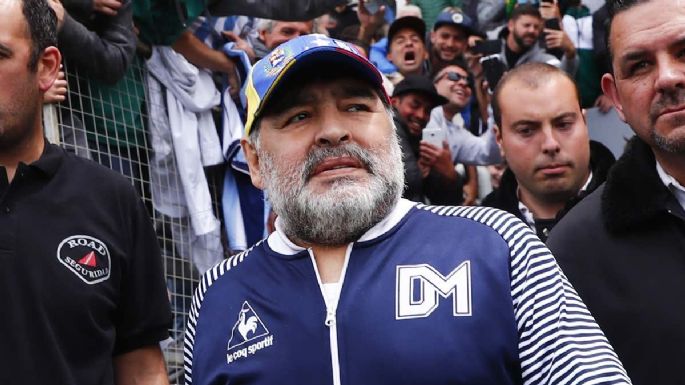 Maradona: la "hija" del Diez apuntó contra Dalma y Gianina