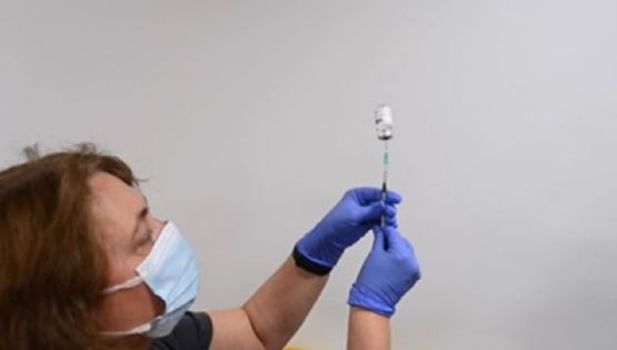 FRANCIA: campaña de vacunación masiva contra el coronavirus