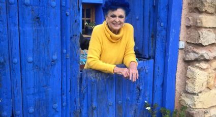 La casa azul de Lucía Bosé baja de precio por falta de compradores