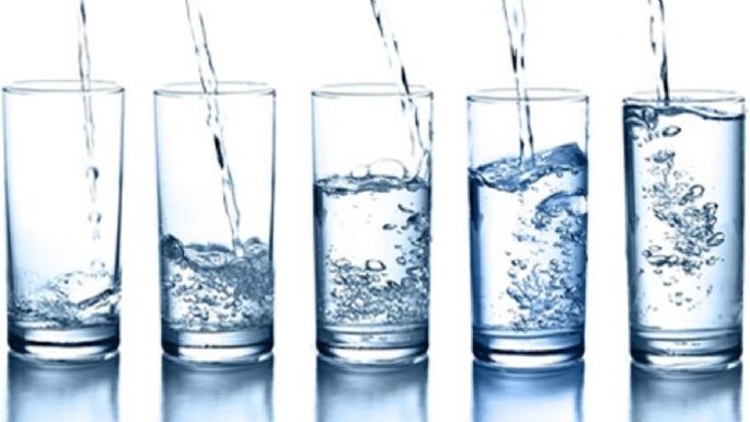 Hidratación y salud: por qué es importante tomar mucha agua en invierno