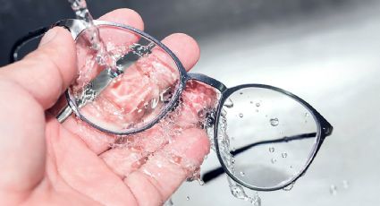Desinfectá tus lentes: cuál es la mejor manera de limpiarlos