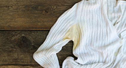 Cómo limpiar manchas amarillas en la ropa blanca con vinagre y bicarbonato