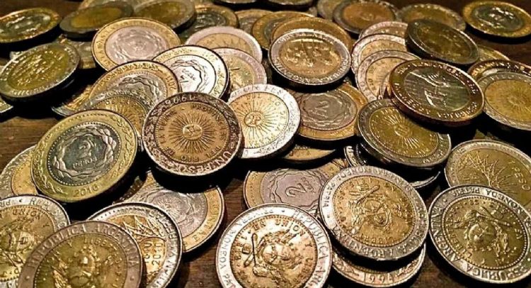 Descubre cuáles son las monedas argentinas más curiosas y originales