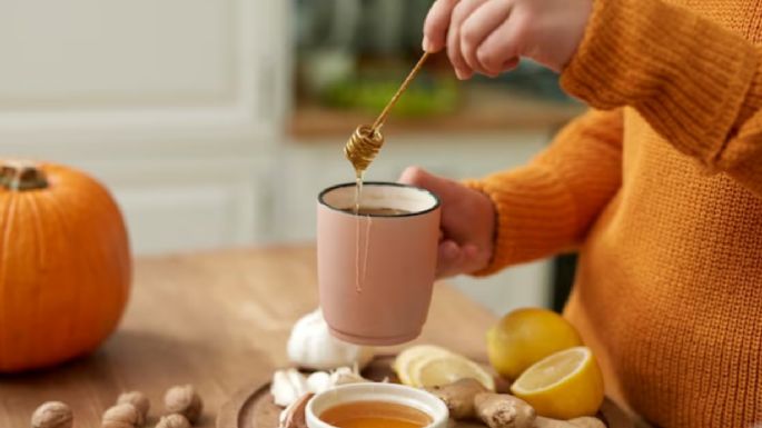 Tónico de miel: la receta natural y fácil que te ayudará a prevenir los resfriados